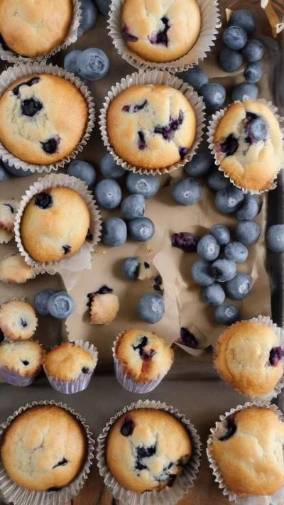 Blueberry_Muffins_With_A_Food & Drinks_9-16_48